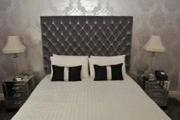 Hotel The Southcrest Manor &